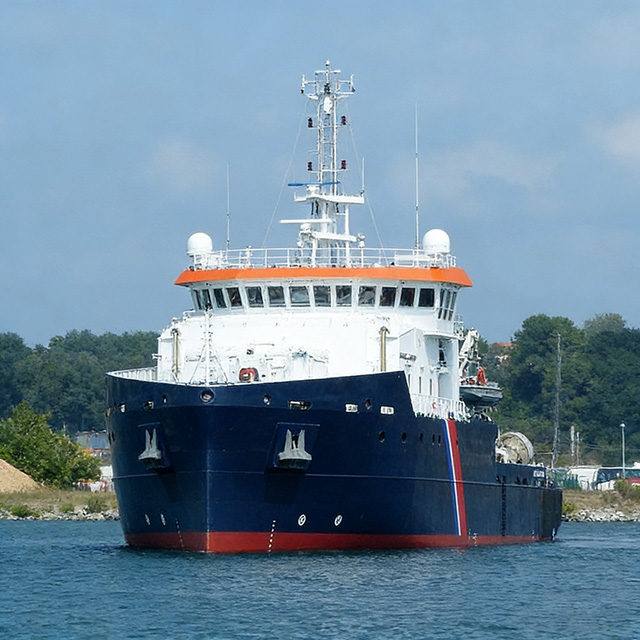 Hybrid Offshore Buoy Maintenance Vessel for Sale – Advanced Ocean-Going Service Ship