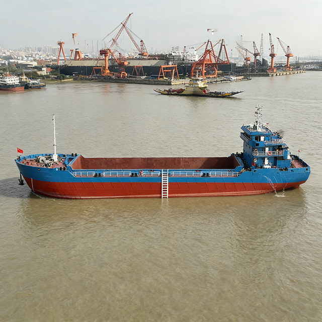 High-Capacity Split Hopper Barge for Dredging, Dumping & Marine Construction