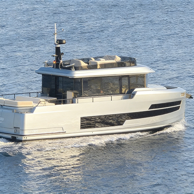 Leisure Boats for Sale | Custom Recreational Boat & Pleasure Craft Manufacturer