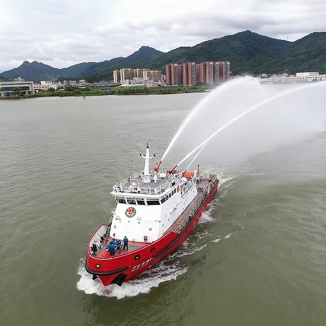 Advanced FIre Rescue Boat for Quick Emergency Response Solutions