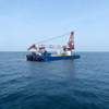 Non-Propelled Floating Crane for Sale | Heavy Lift Barge Crane Manufacturer