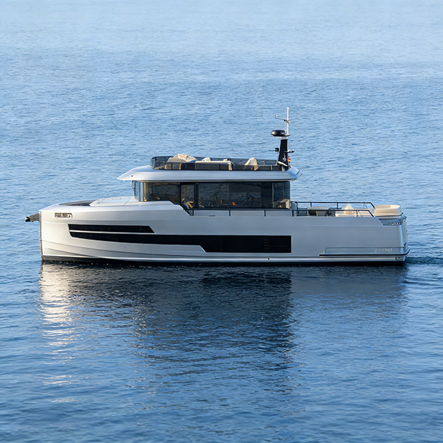 Leisure Boats for Sale | Custom Recreational Boat & Pleasure Craft Manufacturer