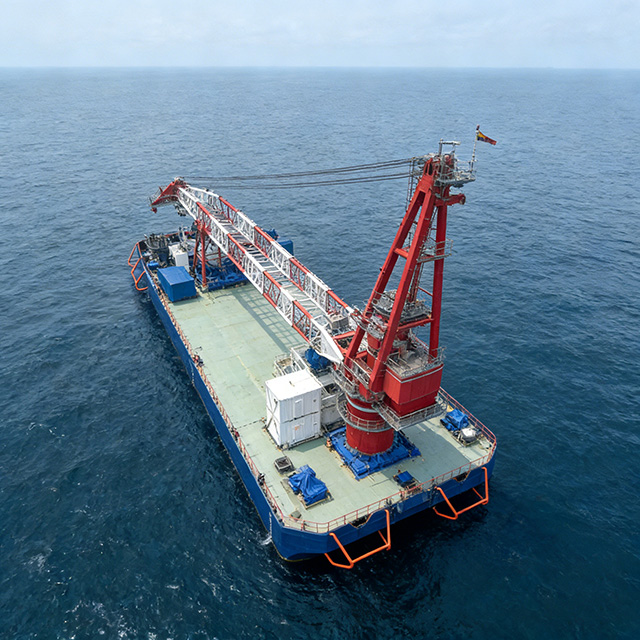 Non-Propelled Floating Crane for Sale | Heavy Lift Barge Crane Manufacturer