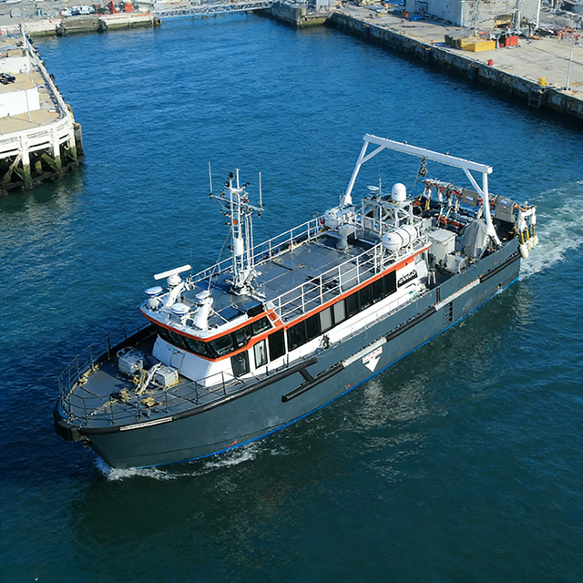 High-Speed Vessel for Passenger Transport, Cargo Delivery, And Offshore Operations