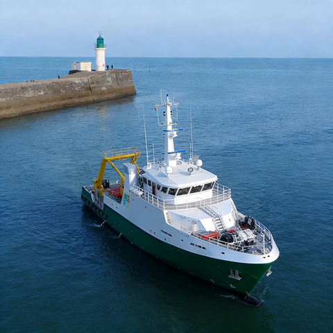 High-Performance Offshore Support Vessel for Oil & Gas, Marine Construction, And Renewable Energy Operations