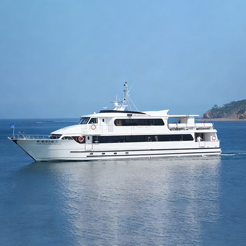 Fast And Stylish High-Speed Ferry for Unforgettable Summer Escapes