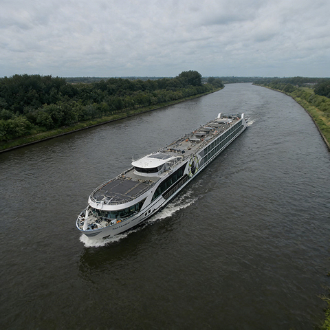 River Cruise Ship for Inland Waterway Tourism & Passenger Transportation