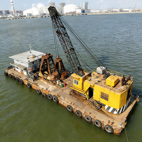 Heavy-Duty Grab Dredger Vessel for Diverse Project Needs